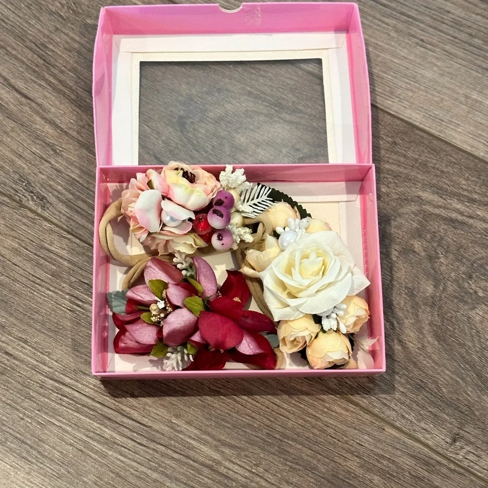 New in box baby girl 3 floral headbands